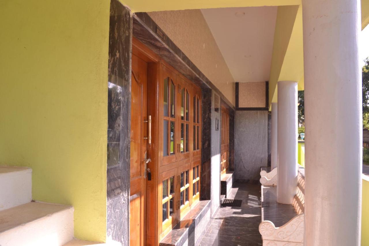 Yuga Guest House Kuttālam 외부 사진