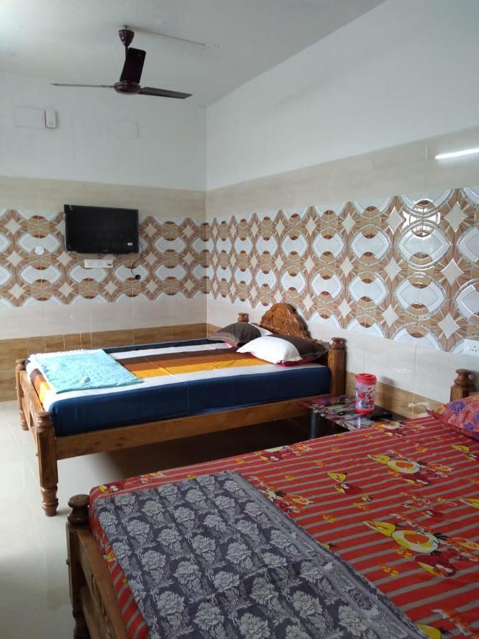 Yuga Guest House Kuttālam 외부 사진