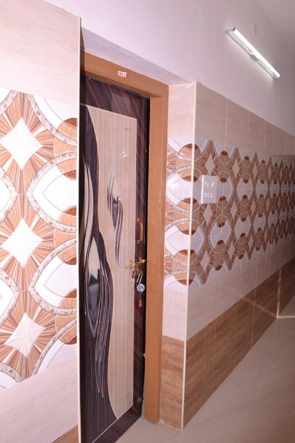 Yuga Guest House Kuttālam 외부 사진