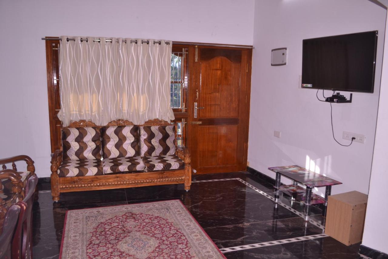 Yuga Guest House Kuttālam 외부 사진