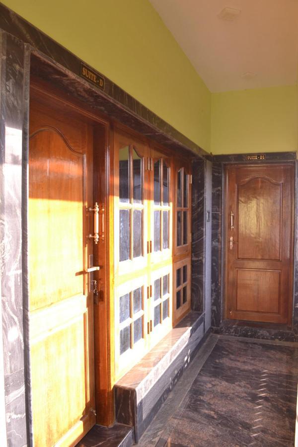 Yuga Guest House Kuttālam 외부 사진